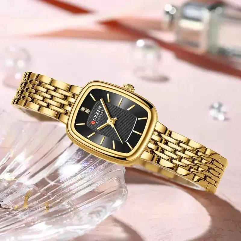 CURREN 9093 Fashion Quartz Women's Watch Elegant Square Dial Gold Stainless Steel Strap Casual Waterproof Watch relojes de mujer Gola Watches