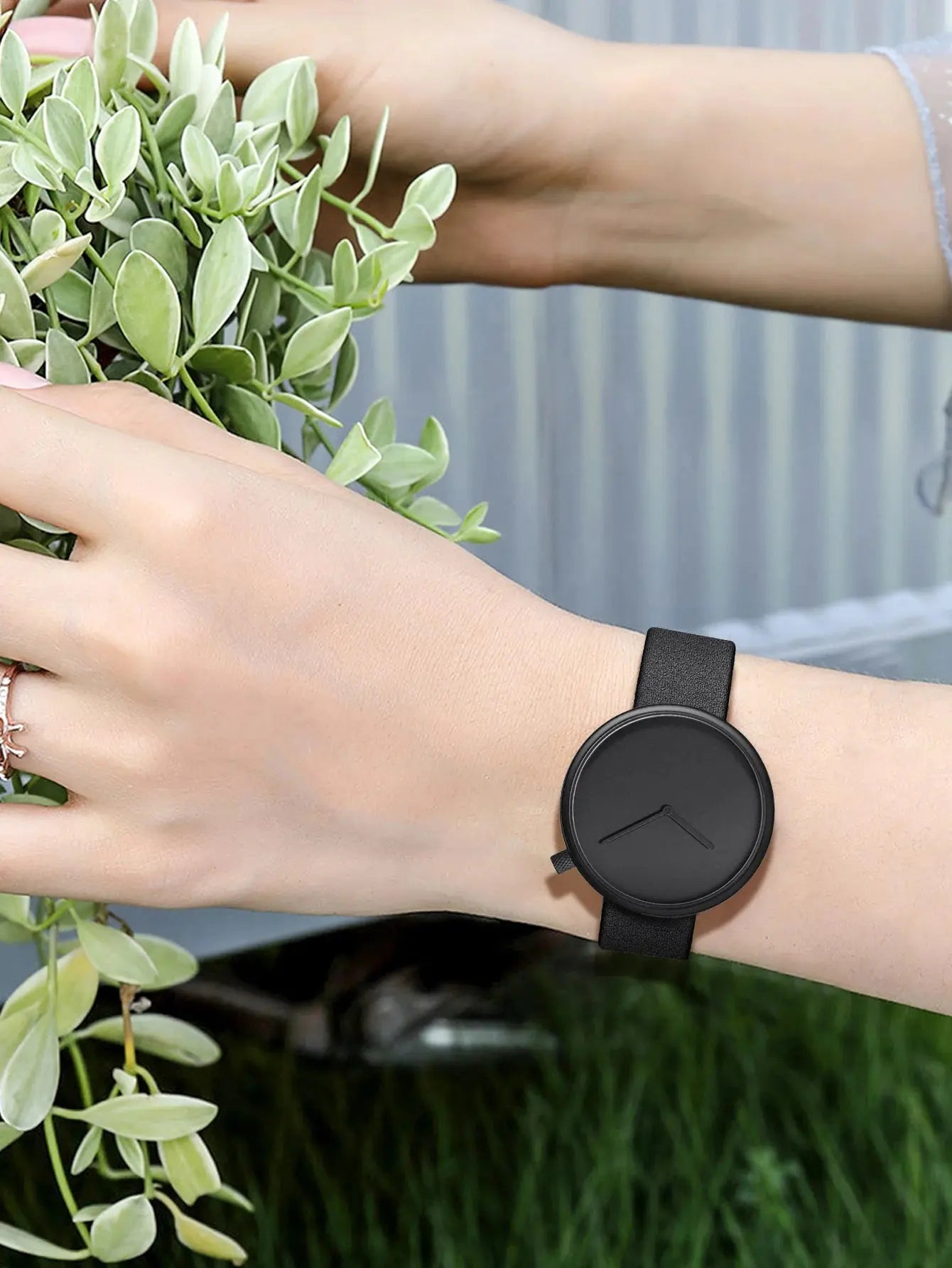 TOMI Women's Minimalist Style Leather Watch Gola Watches