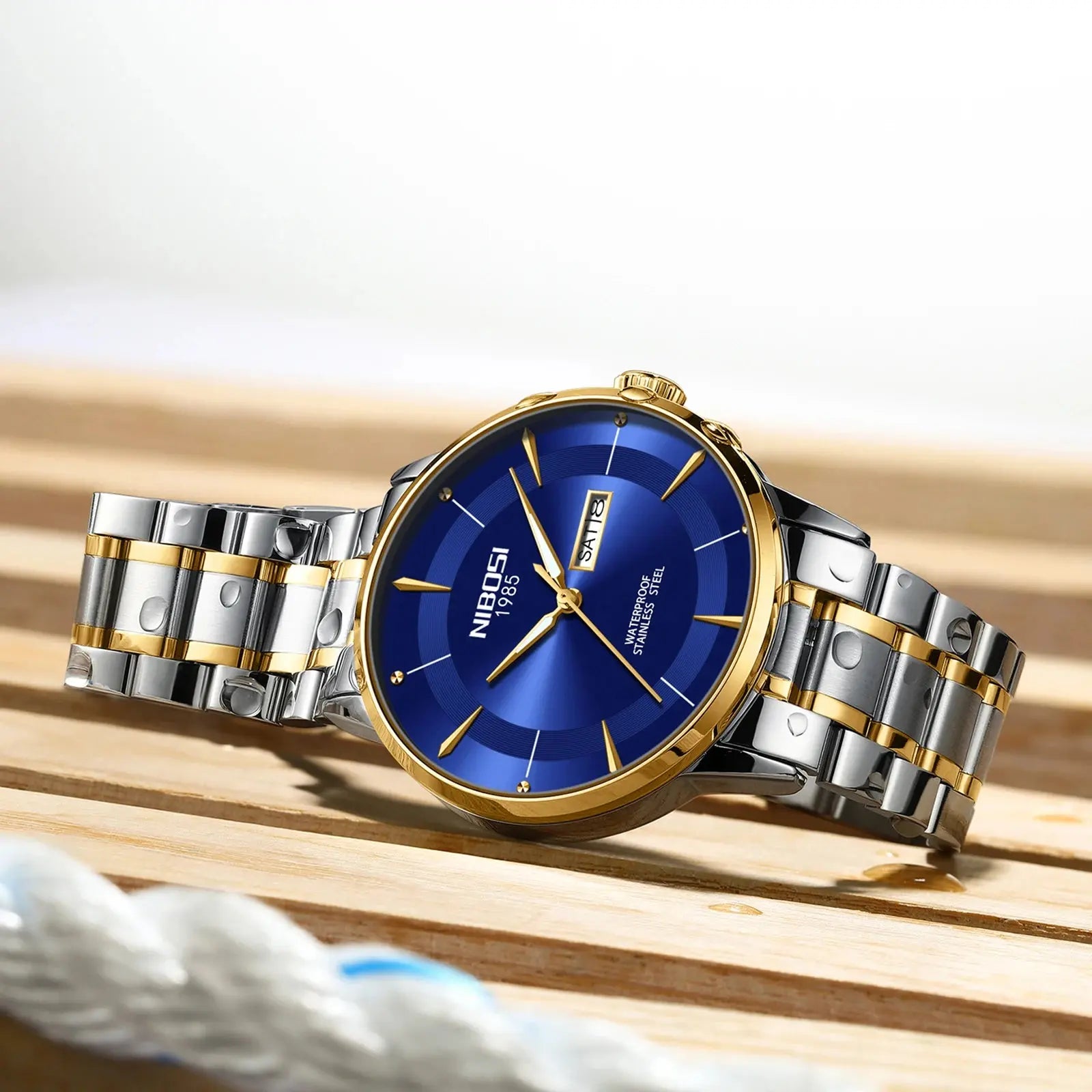 2025 New Men Watch Stainless Steel Business Style Luxury Rhinestone 43mm Blue Gold Quartz Movement Wristwatch Relogios Masculino Gola Watches